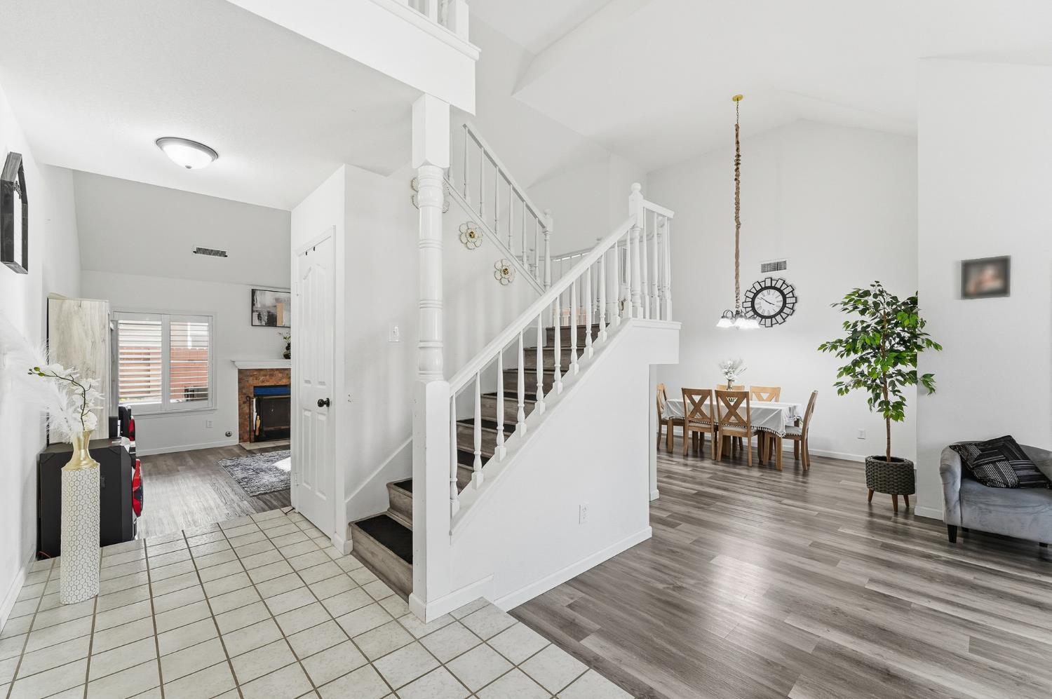 2612 Snyder Ave, Modesto, CA 95356