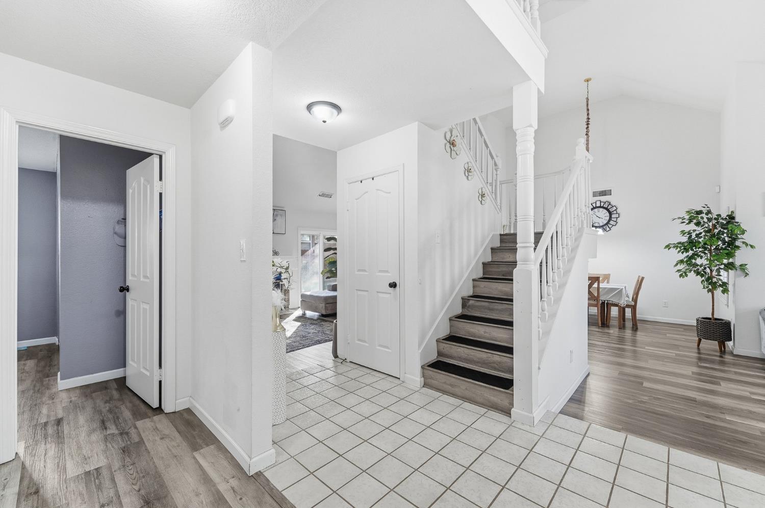 2612 Snyder Ave, Modesto, CA 95356