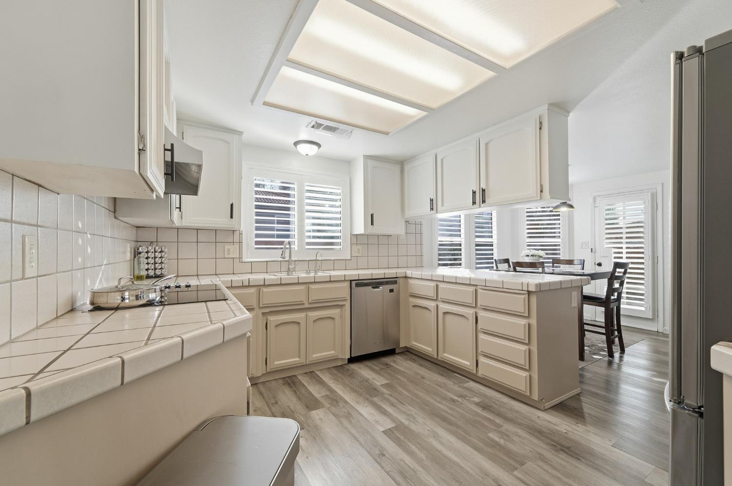 2612 Snyder Ave, Modesto, CA 95356