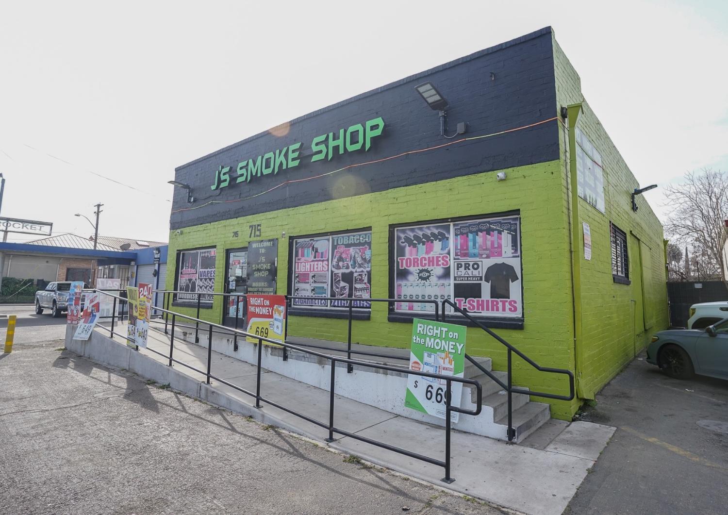 715 Lander Ave, Turlock, CA 95380