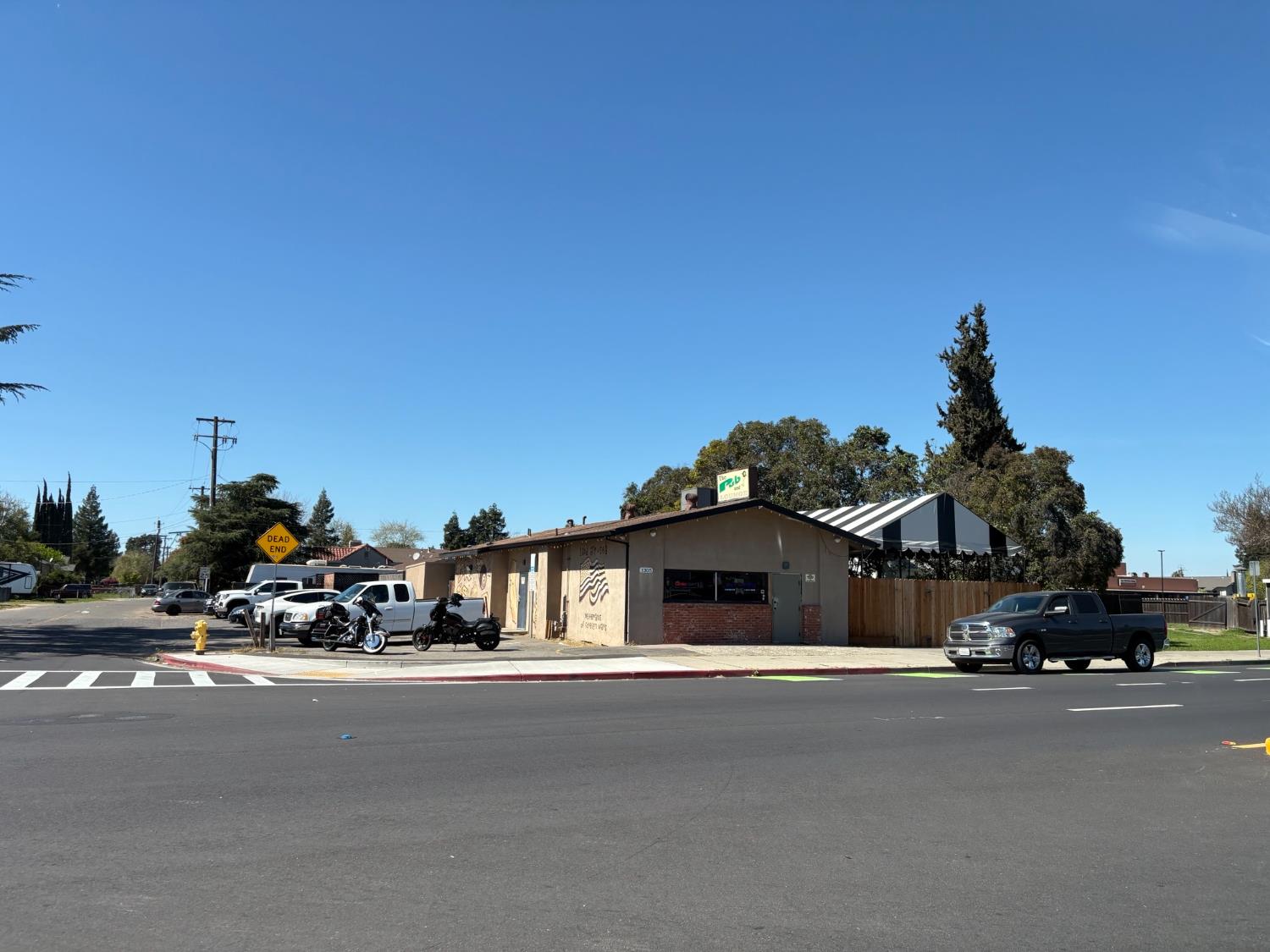 1305 N Main St, Manteca, CA 95336