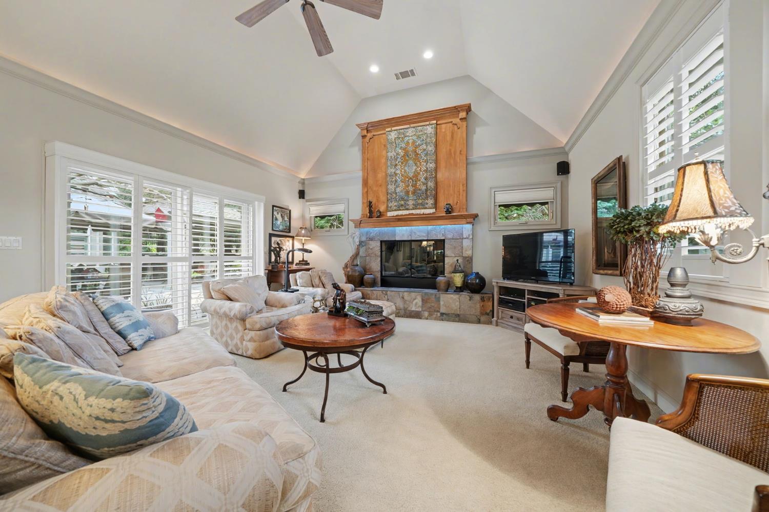 1380 Knolls Dr, Copperopolis, CA 95228