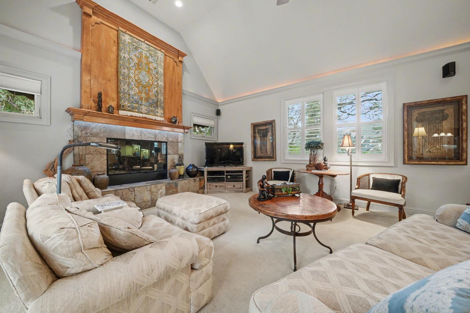 1380 Knolls Dr, Copperopolis, CA 95228