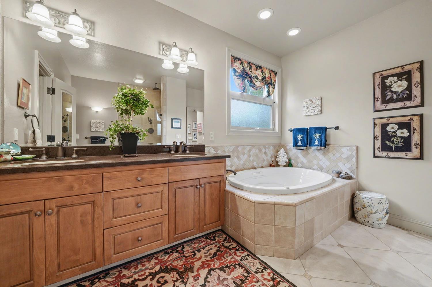 1380 Knolls Dr, Copperopolis, CA 95228