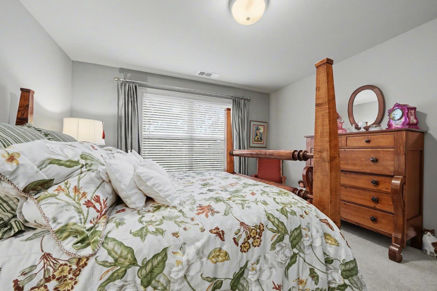 1380 Knolls Dr, Copperopolis, CA 95228