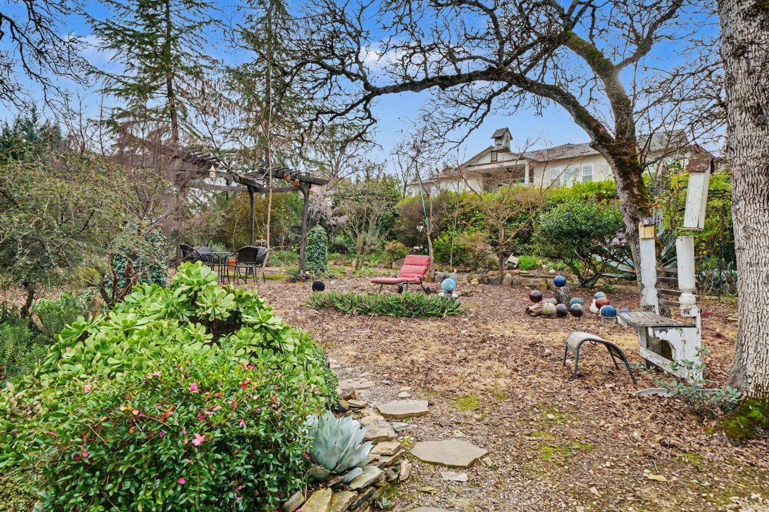 1380 Knolls Dr, Copperopolis, CA 95228