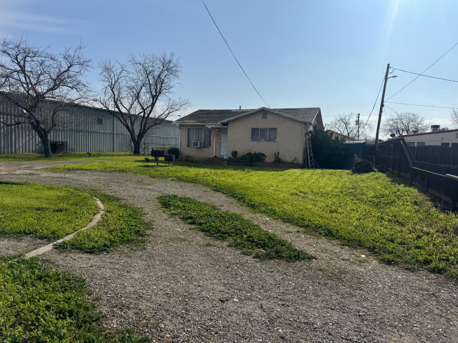 1731 E Pacheco Blvd, Los Banos, CA 93635