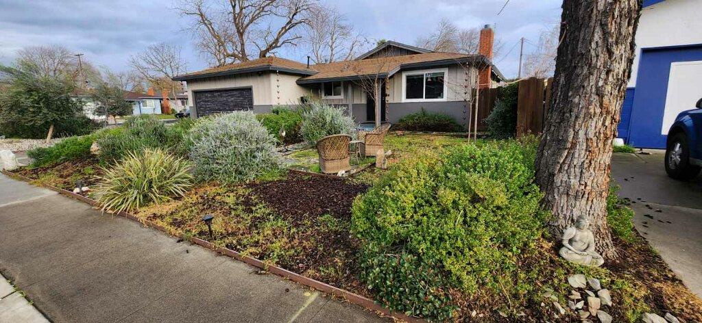 1908 Debonaire Ct, Modesto, CA 95350