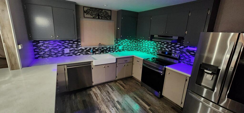 1908 Debonaire Ct, Modesto, CA 95350