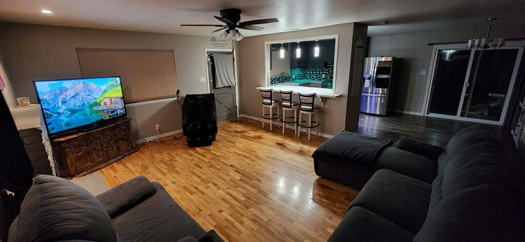 1908 Debonaire Ct, Modesto, CA 95350