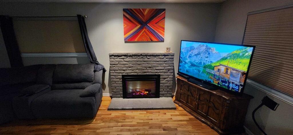 1908 Debonaire Ct, Modesto, CA 95350