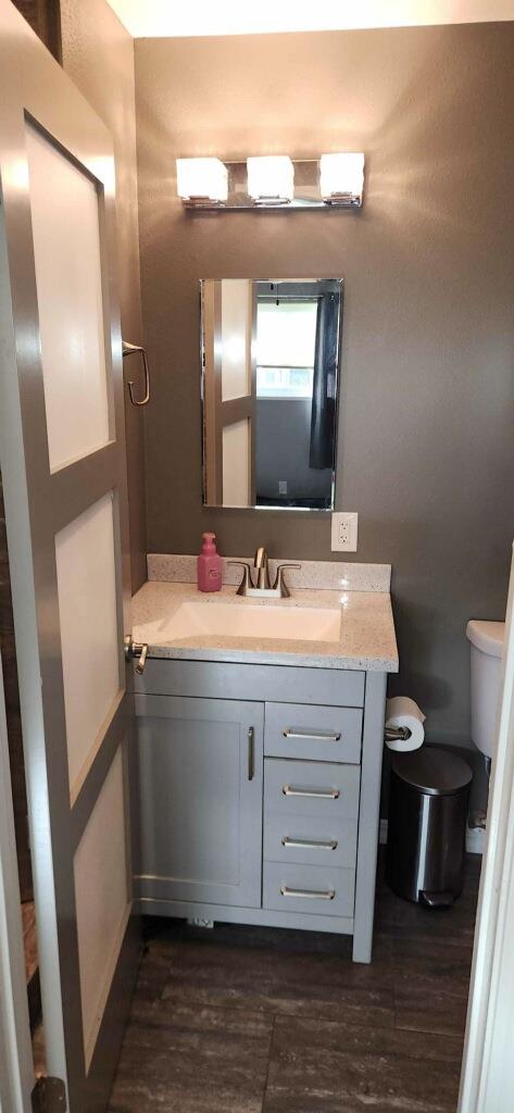 1908 Debonaire Ct, Modesto, CA 95350