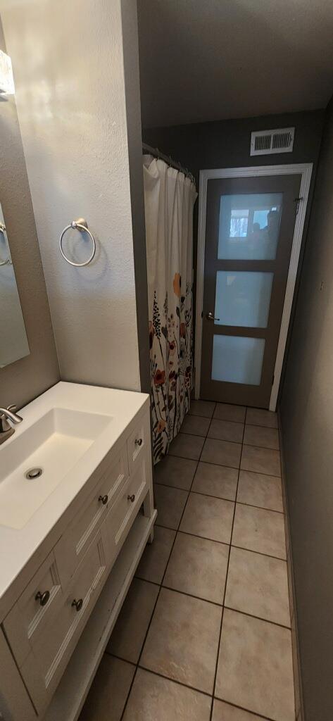 1908 Debonaire Ct, Modesto, CA 95350