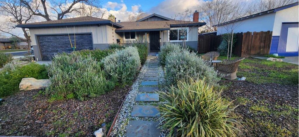 1908 Debonaire Ct, Modesto, CA 95350