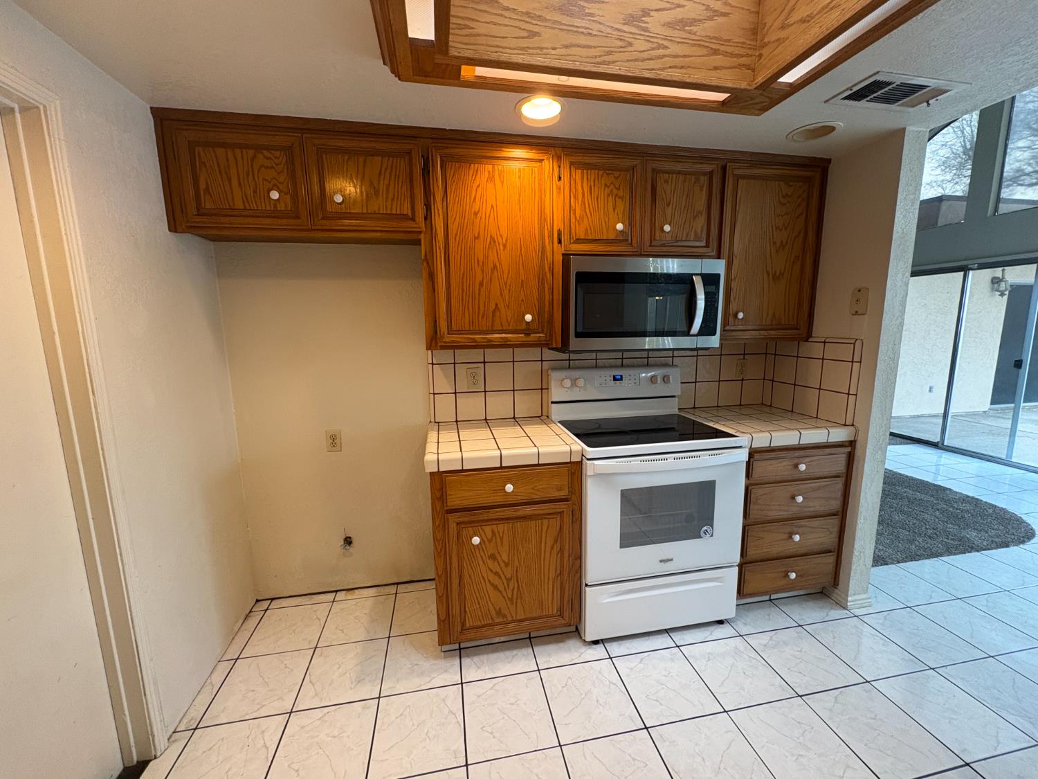 1829 Oak Leaf Dr, Modesto, CA 95354