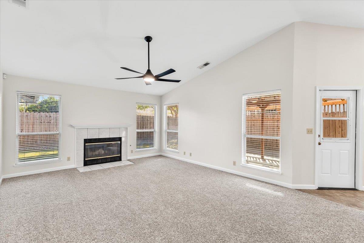 2192 Royal Wood Ln, Turlock, CA 95380