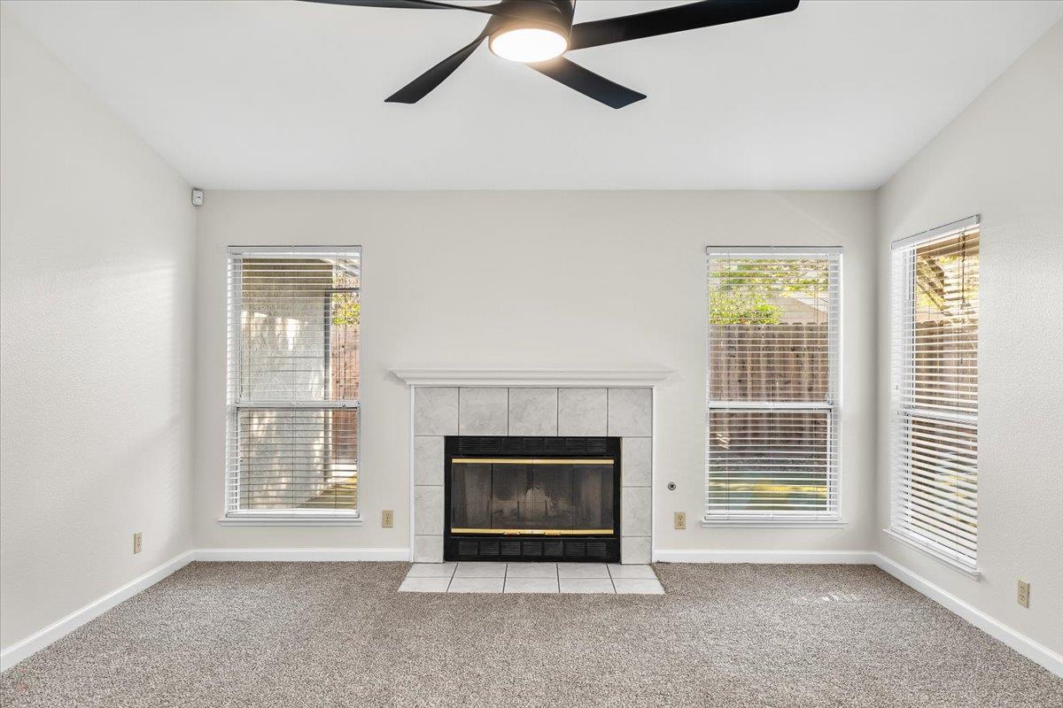 2192 Royal Wood Ln, Turlock, CA 95380