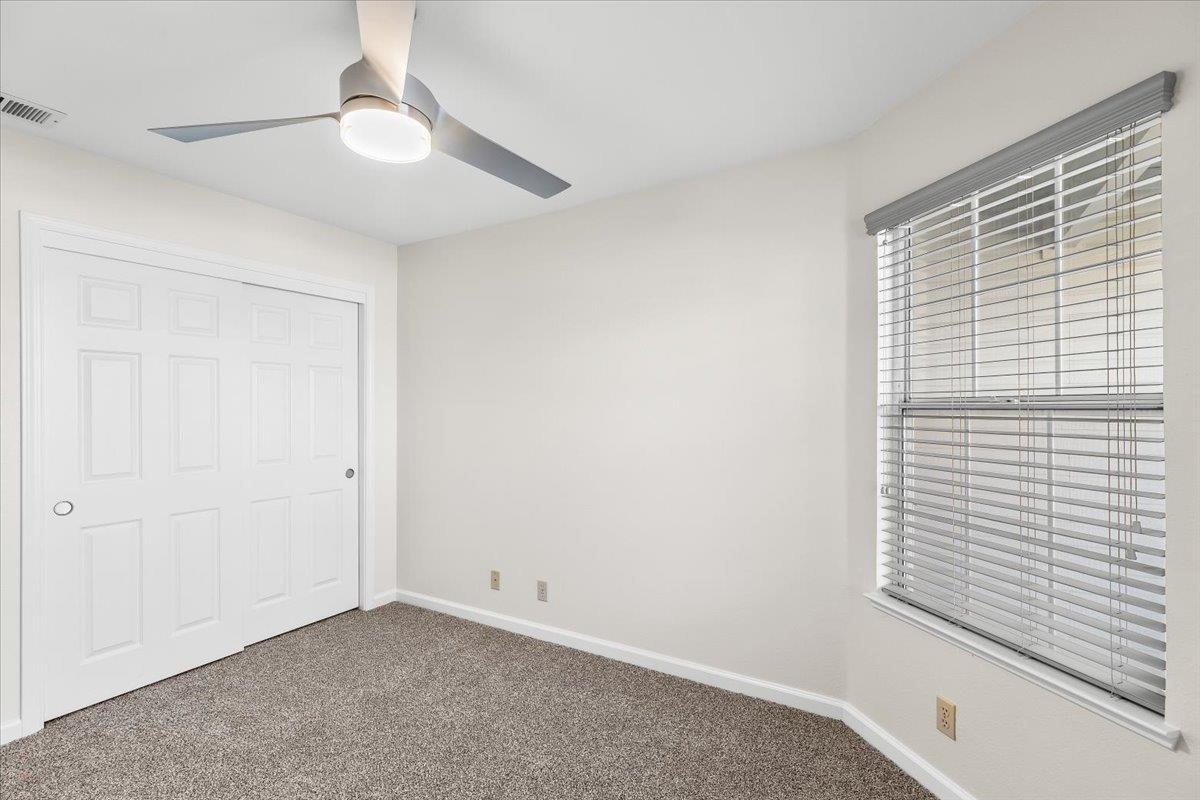 2192 Royal Wood Ln, Turlock, CA 95380