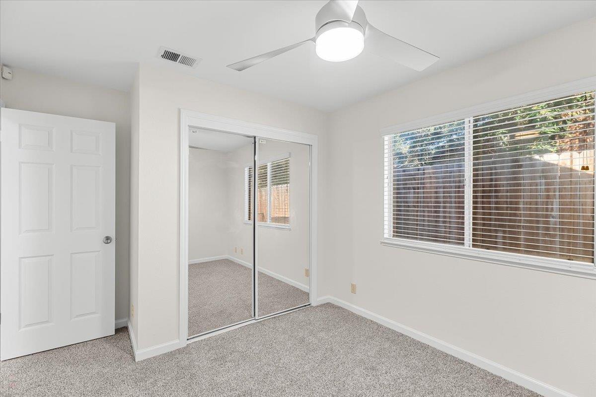 2192 Royal Wood Ln, Turlock, CA 95380