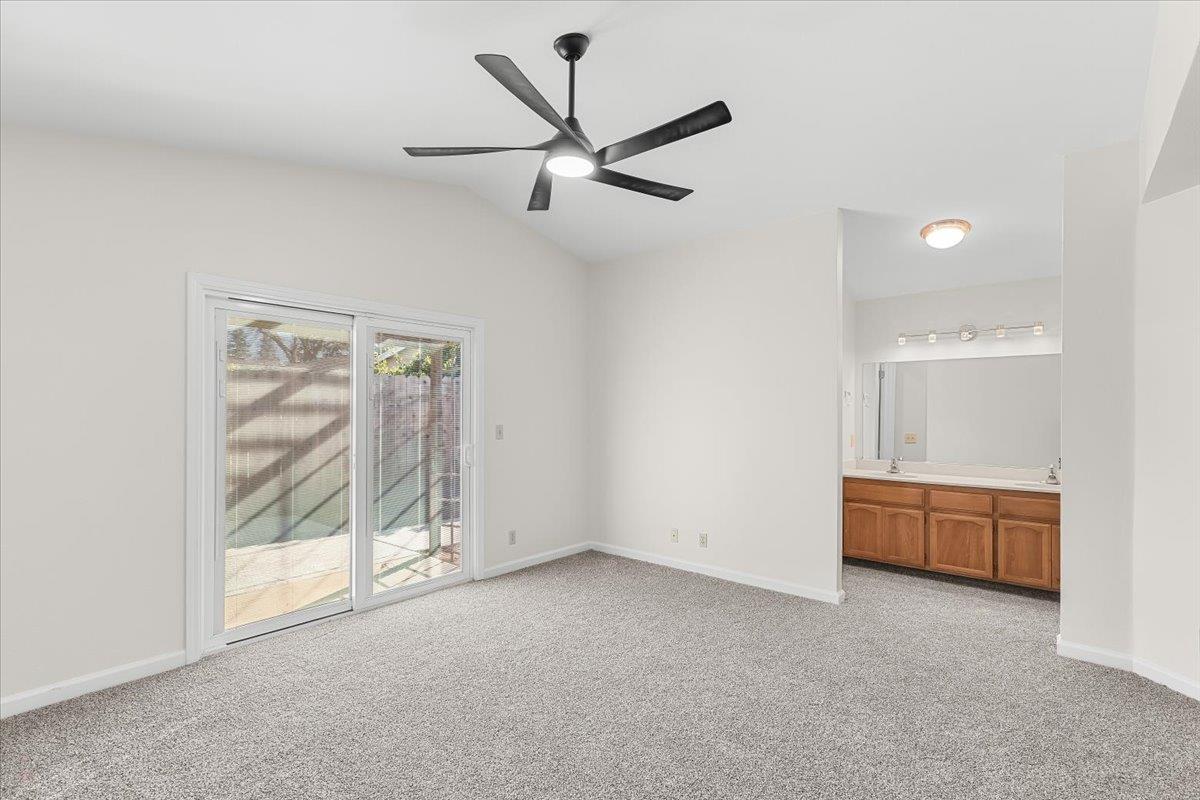 2192 Royal Wood Ln, Turlock, CA 95380