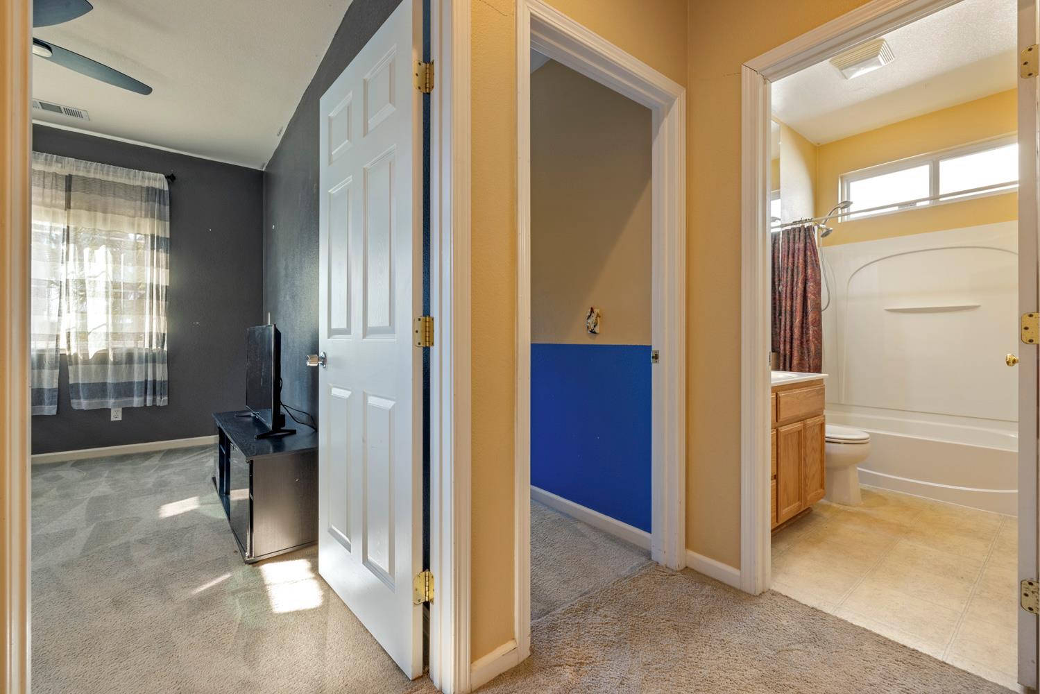 612 Beck Creek Ln, Patterson, CA 95363