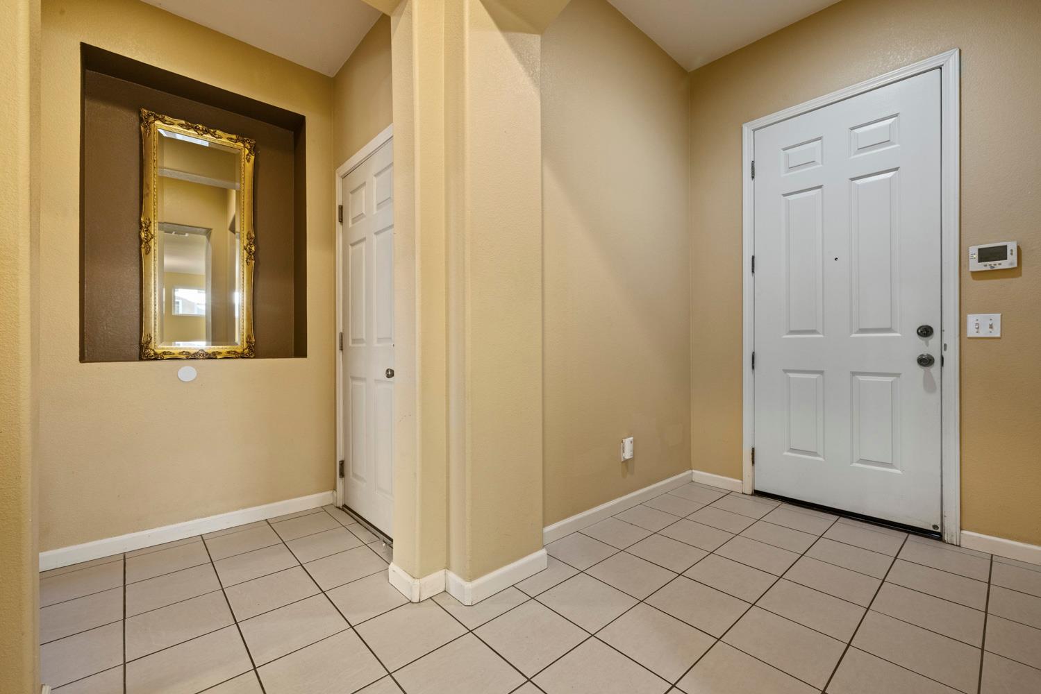 612 Beck Creek Ln, Patterson, CA 95363