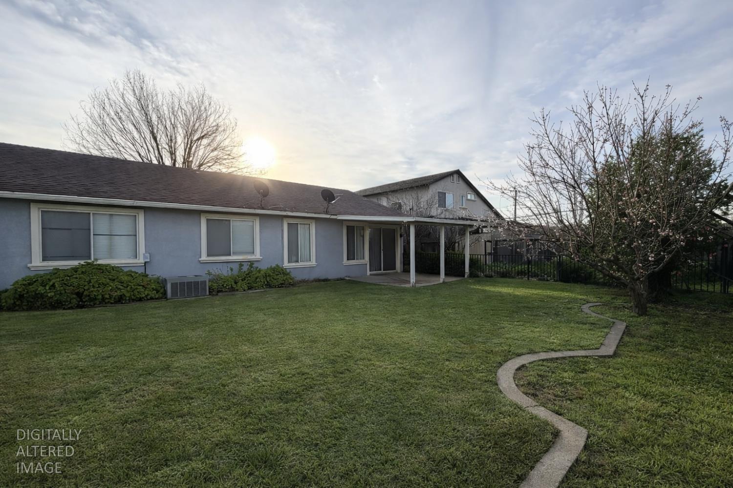 2505 Gutherie St, Modesto, CA 95358