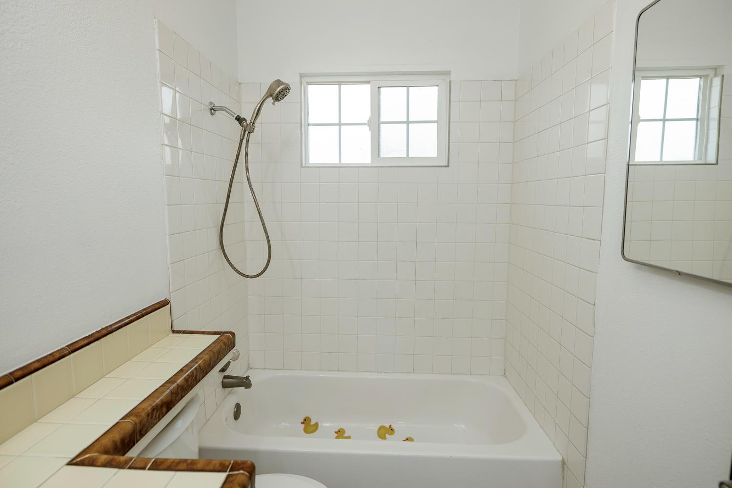 2098 Joett Dr, Turlock, CA 95380