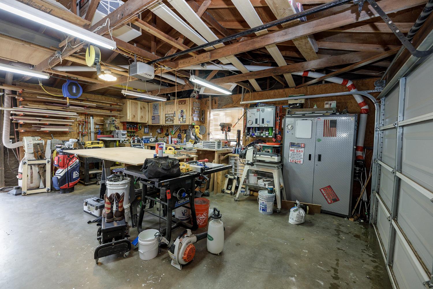 2098 Joett Dr, Turlock, CA 95380