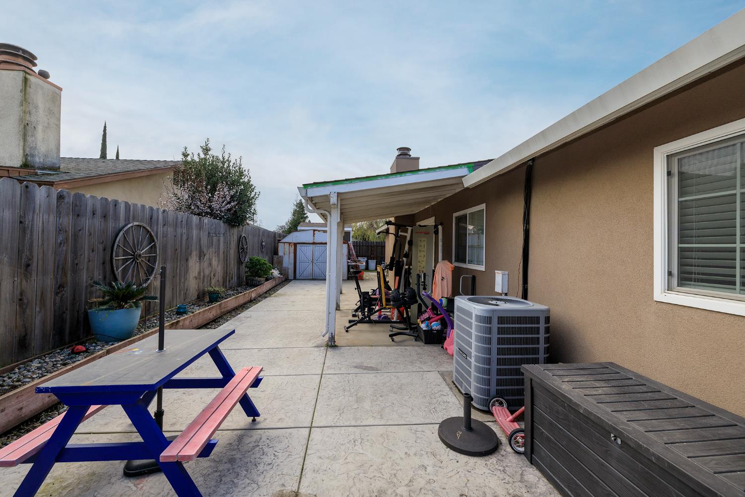 2098 Joett Dr, Turlock, CA 95380