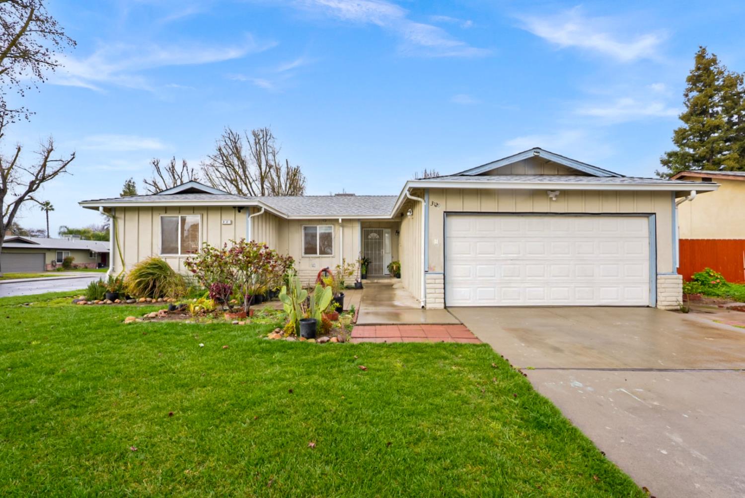 3129 Nightingale Dr, Modesto, CA 95356