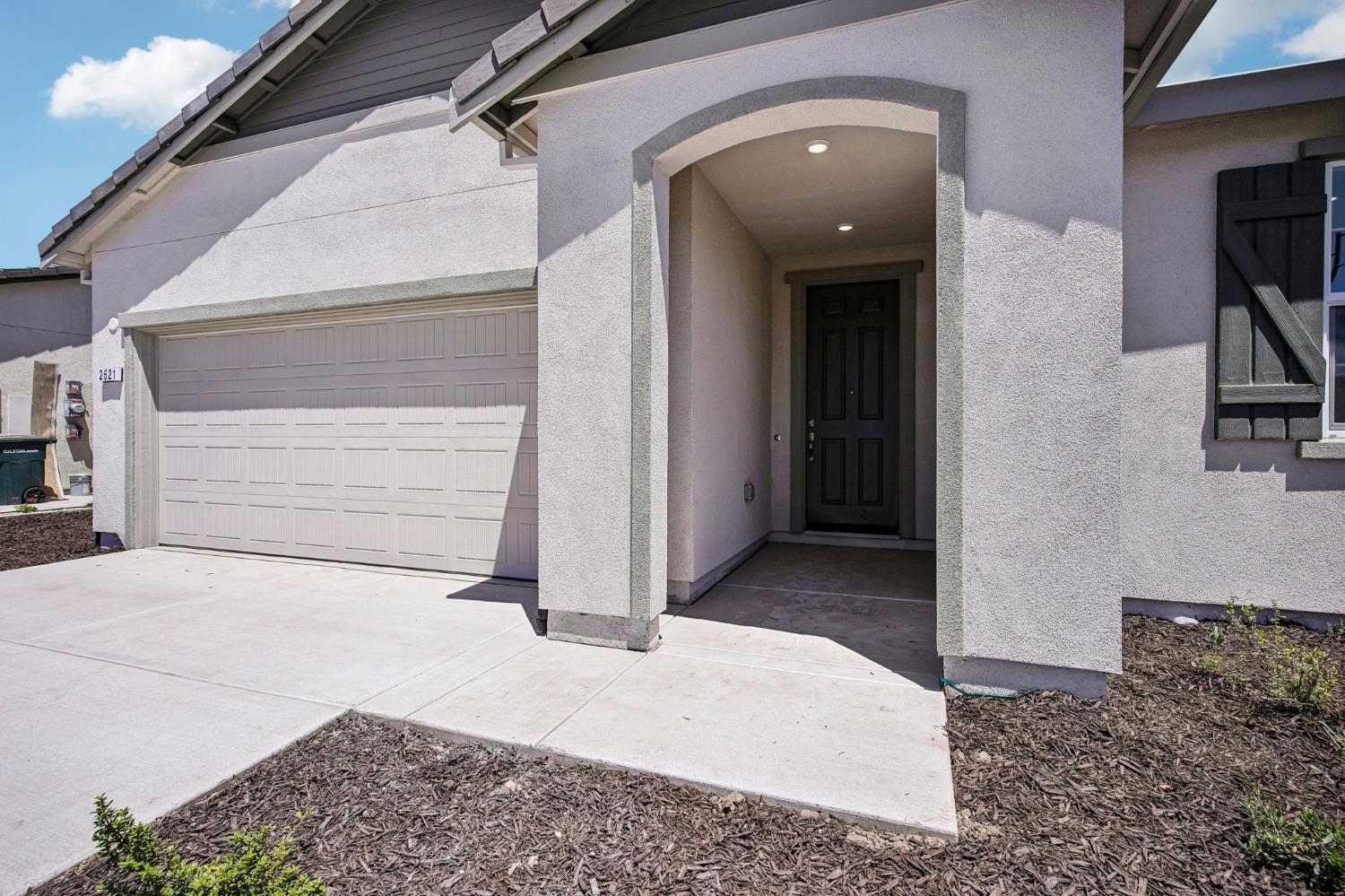 2621 Red Tail Hawk Rd, Modesto, CA 95357