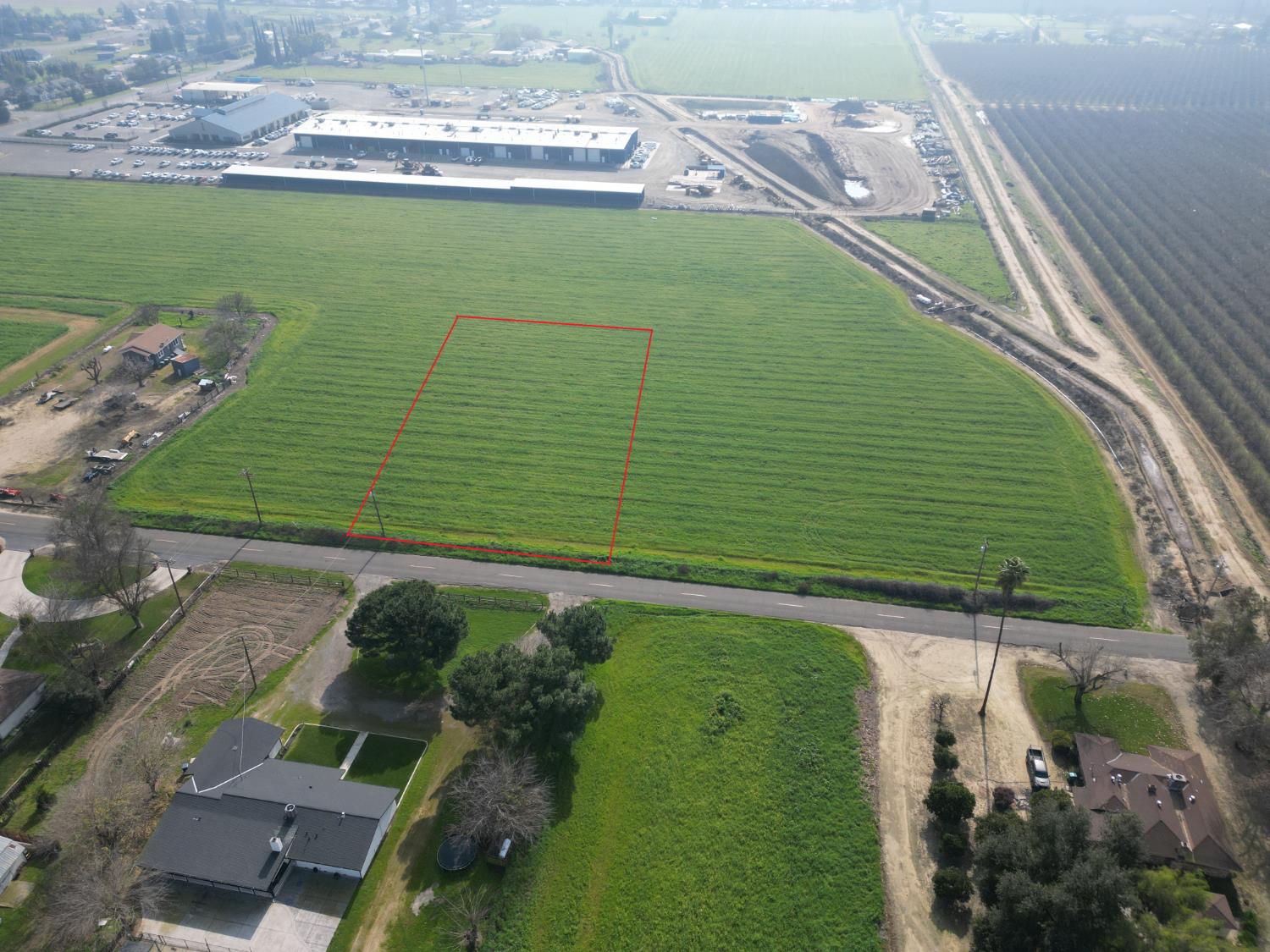2 W Belcher Ave, Merced, CA 95348