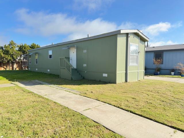 5901 Newbrook Dr #73, Riverbank, CA 95367