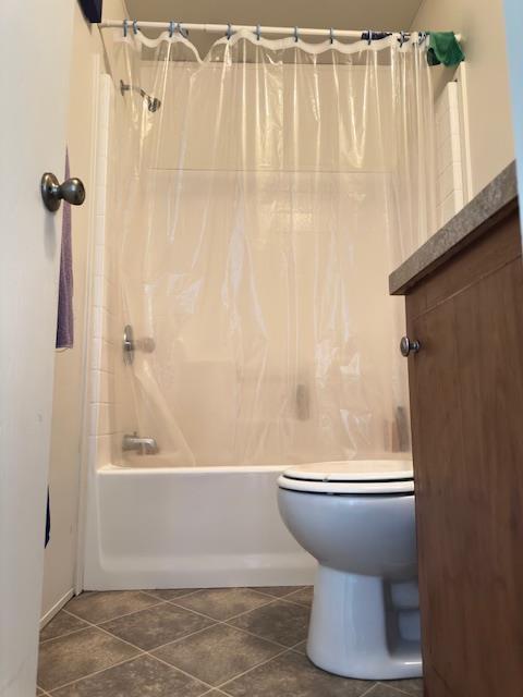 5901 Newbrook Dr #73, Riverbank, CA 95367