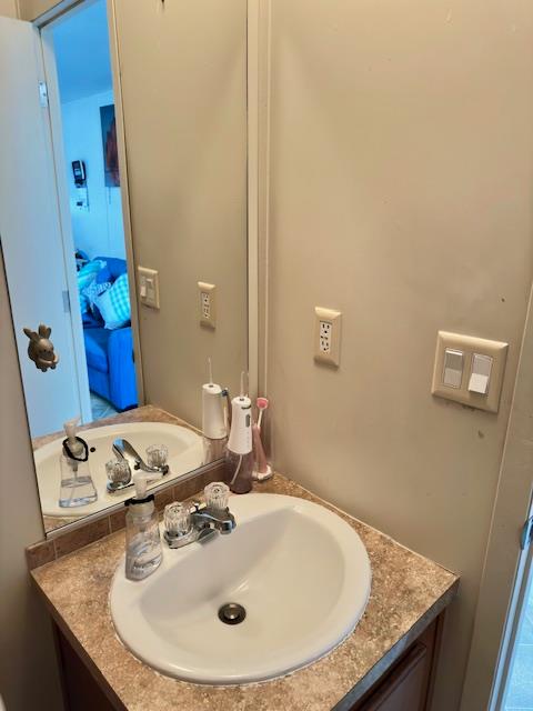 5901 Newbrook Dr #73, Riverbank, CA 95367