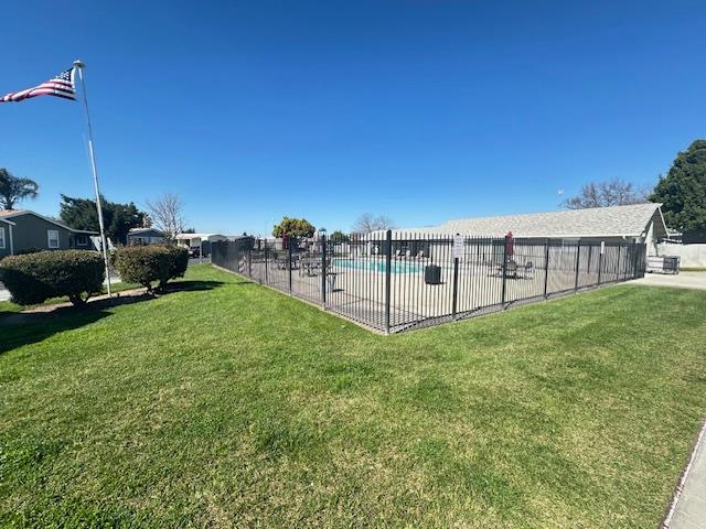 5901 Newbrook Dr #73, Riverbank, CA 95367