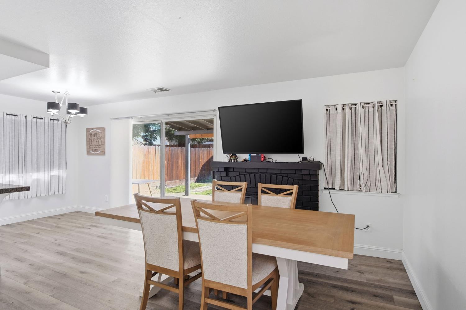 3816 Wichita Way, Modesto, CA 95357