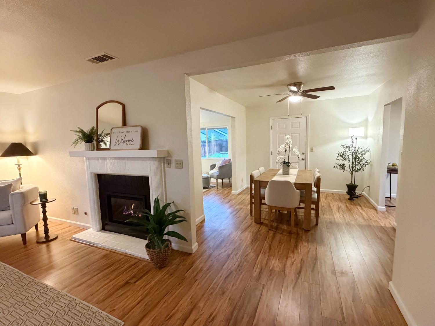 206 S Lee Ave, Oakdale, CA 95361