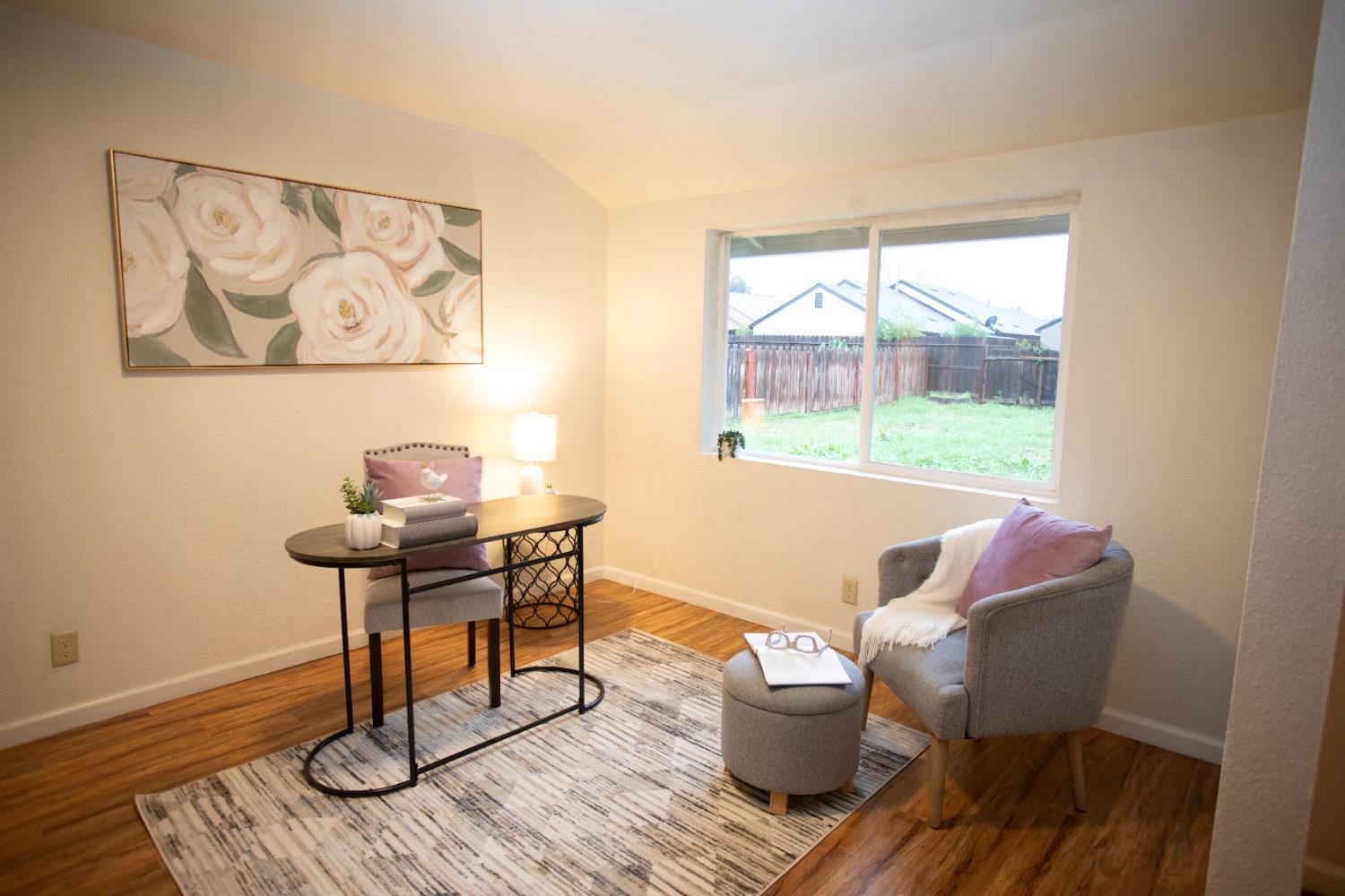 206 S Lee Ave, Oakdale, CA 95361