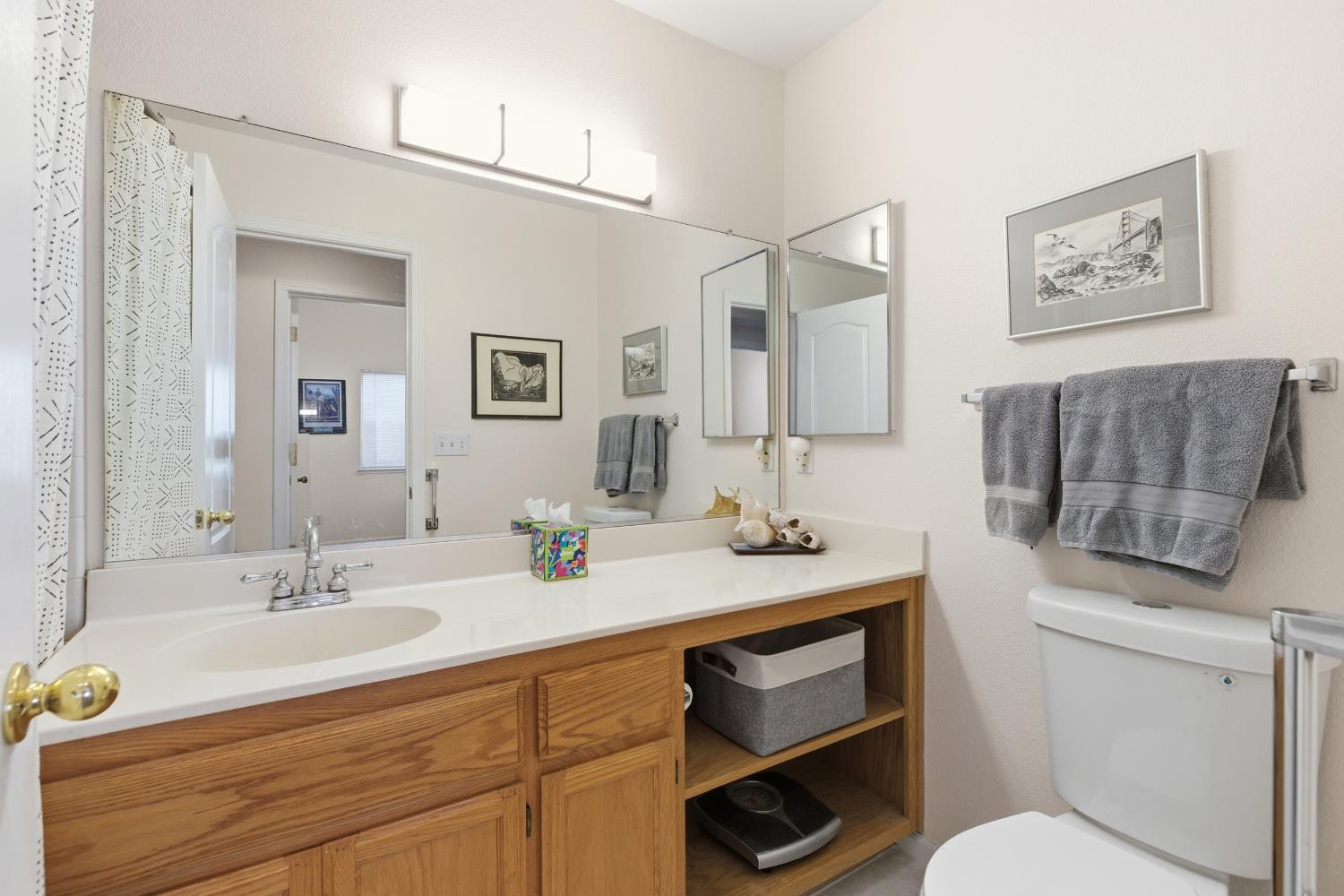 3417 Lauding Way, Modesto, CA 95355