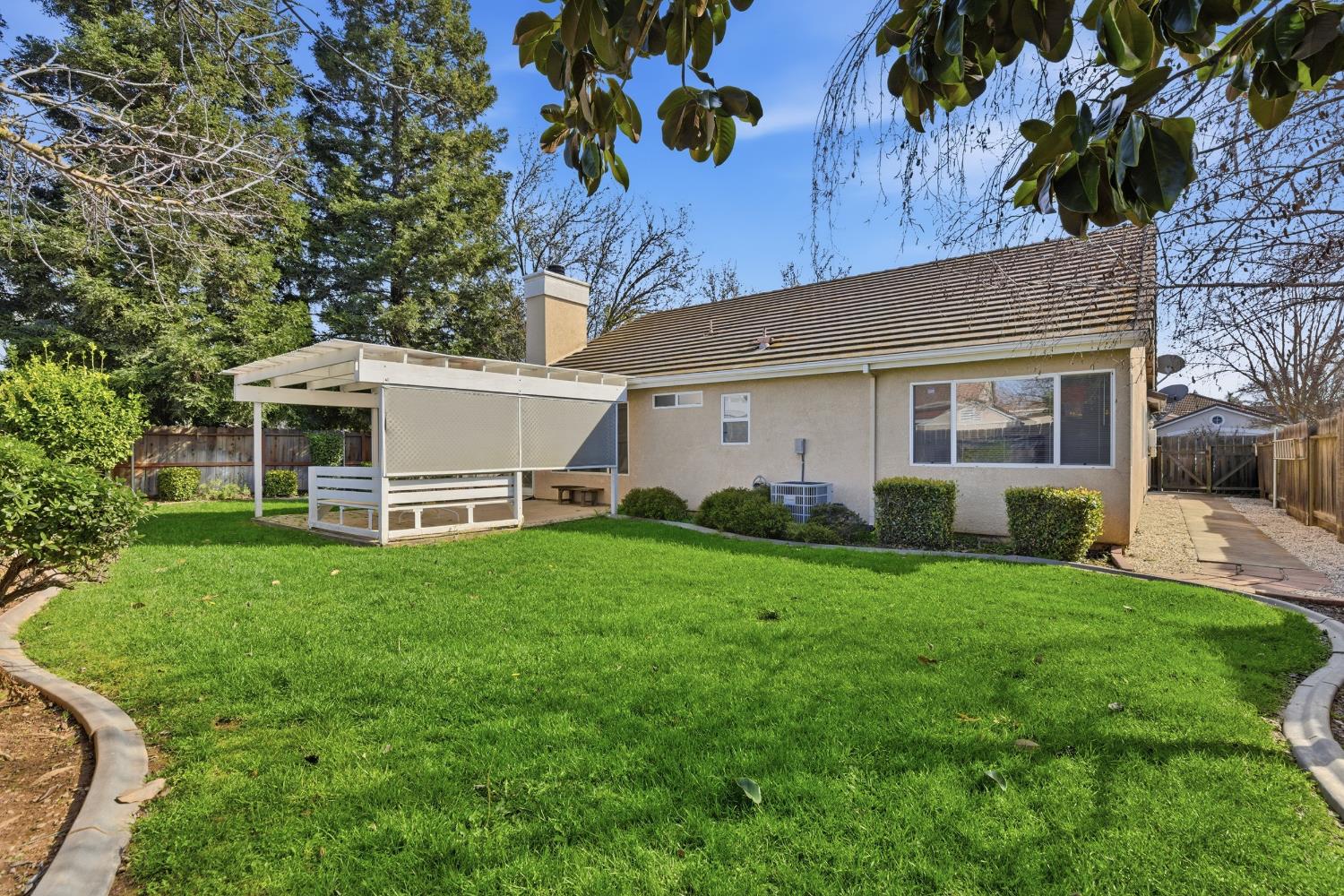 3417 Lauding Way, Modesto, CA 95355