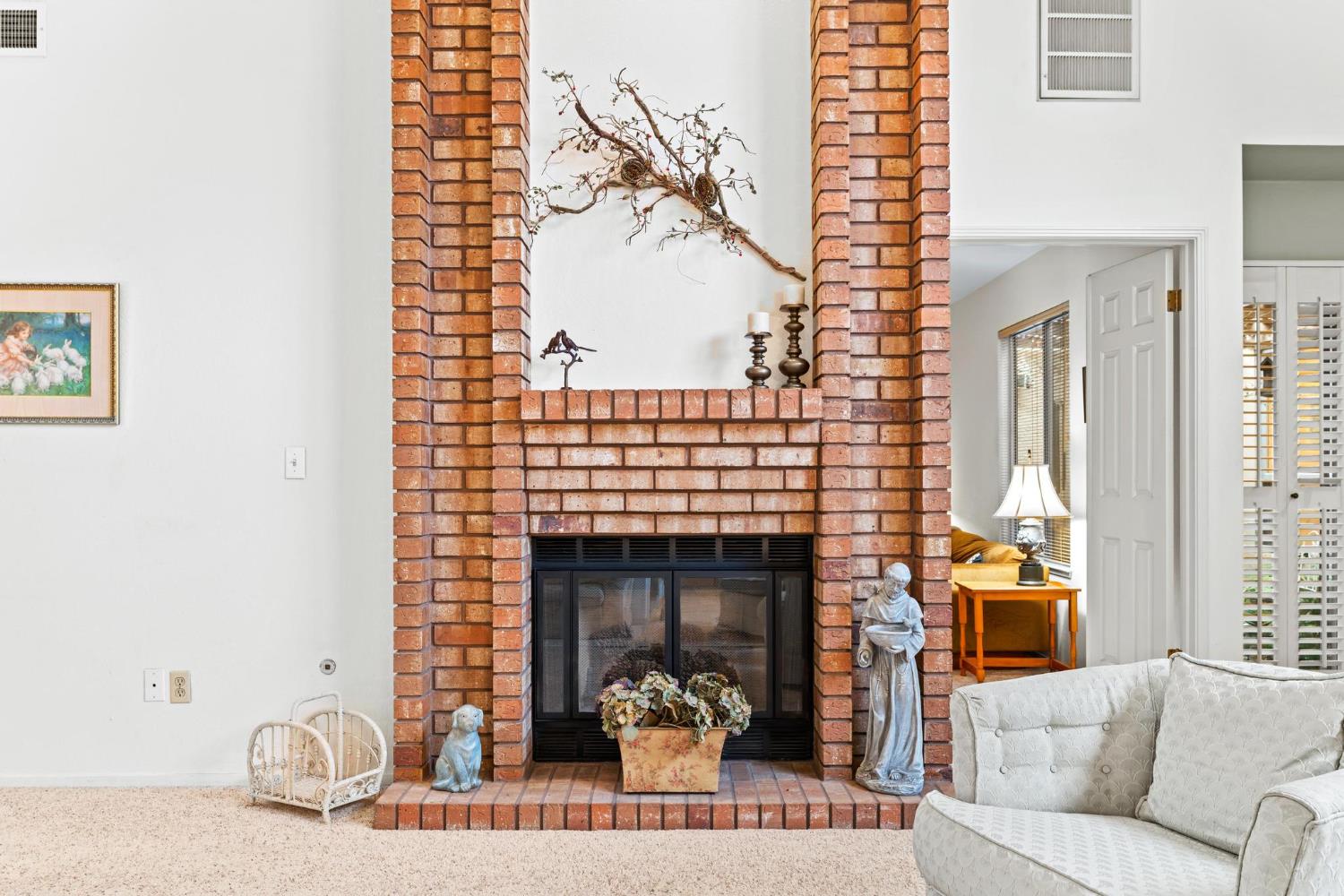 1809 Holly Oak Dr, Modesto, CA 95354