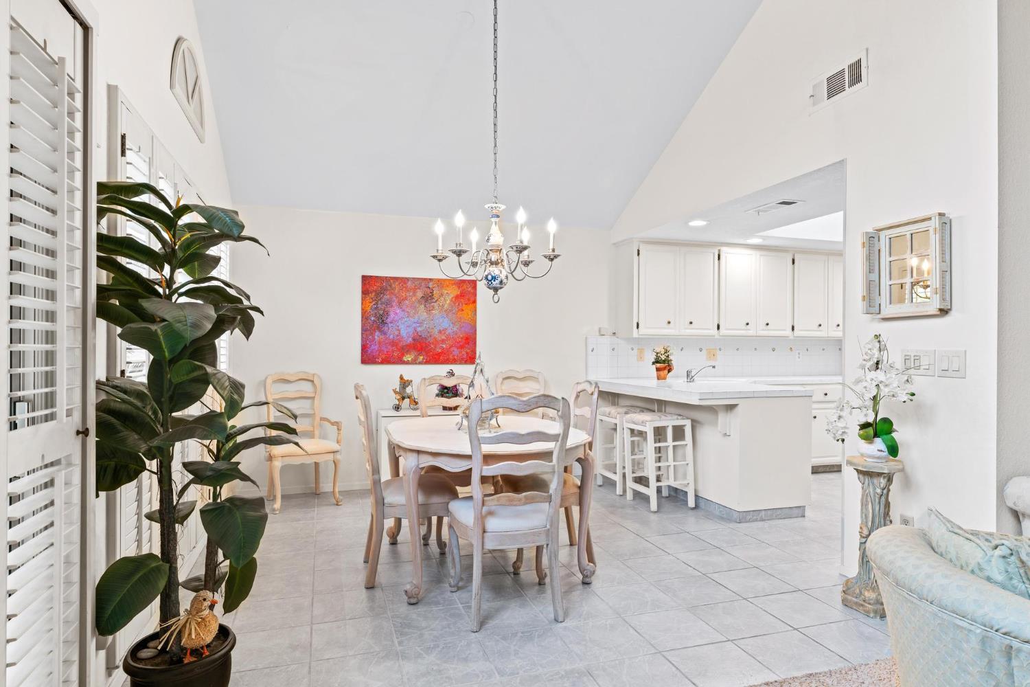 1809 Holly Oak Dr, Modesto, CA 95354