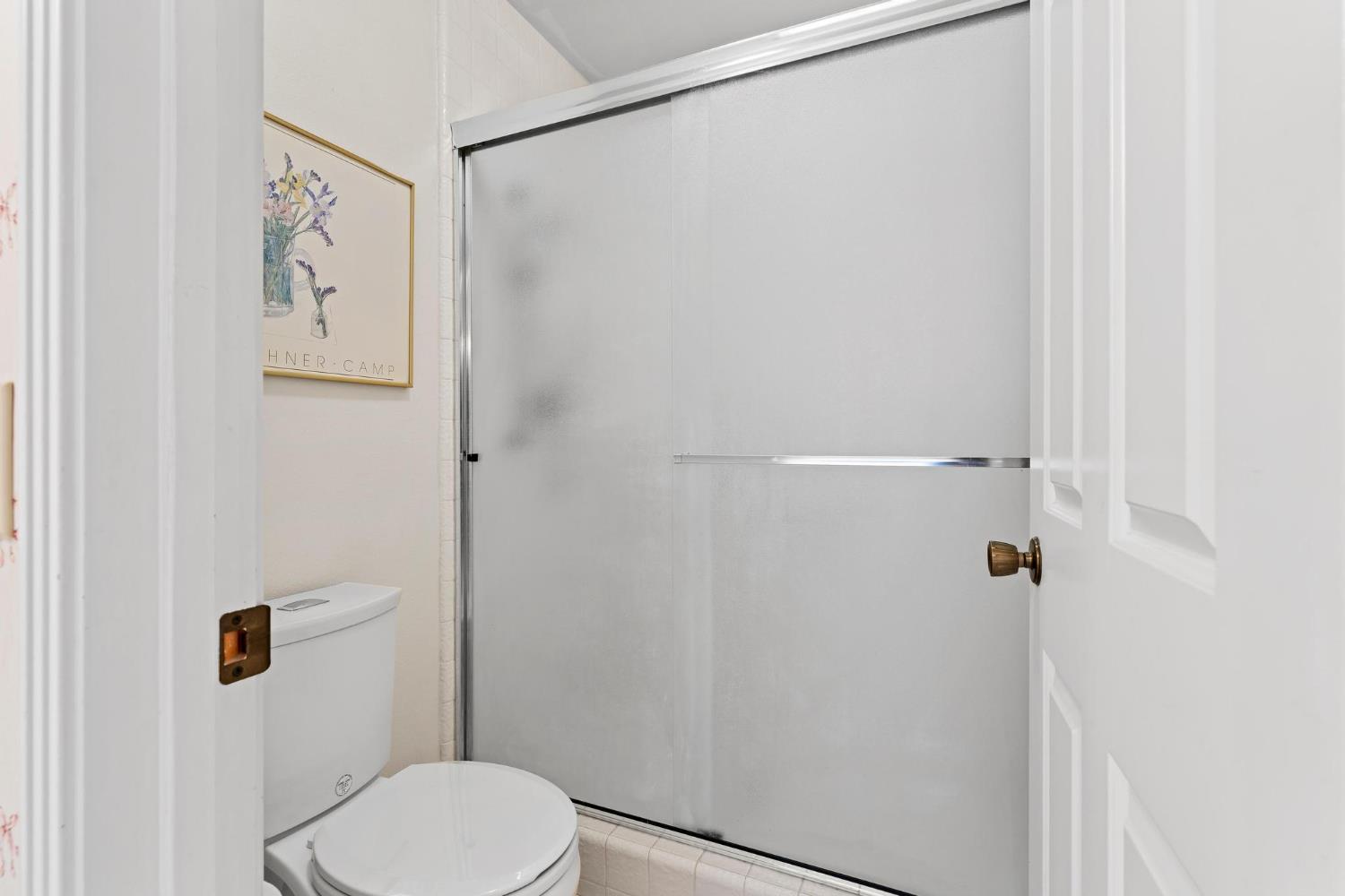 1809 Holly Oak Dr, Modesto, CA 95354