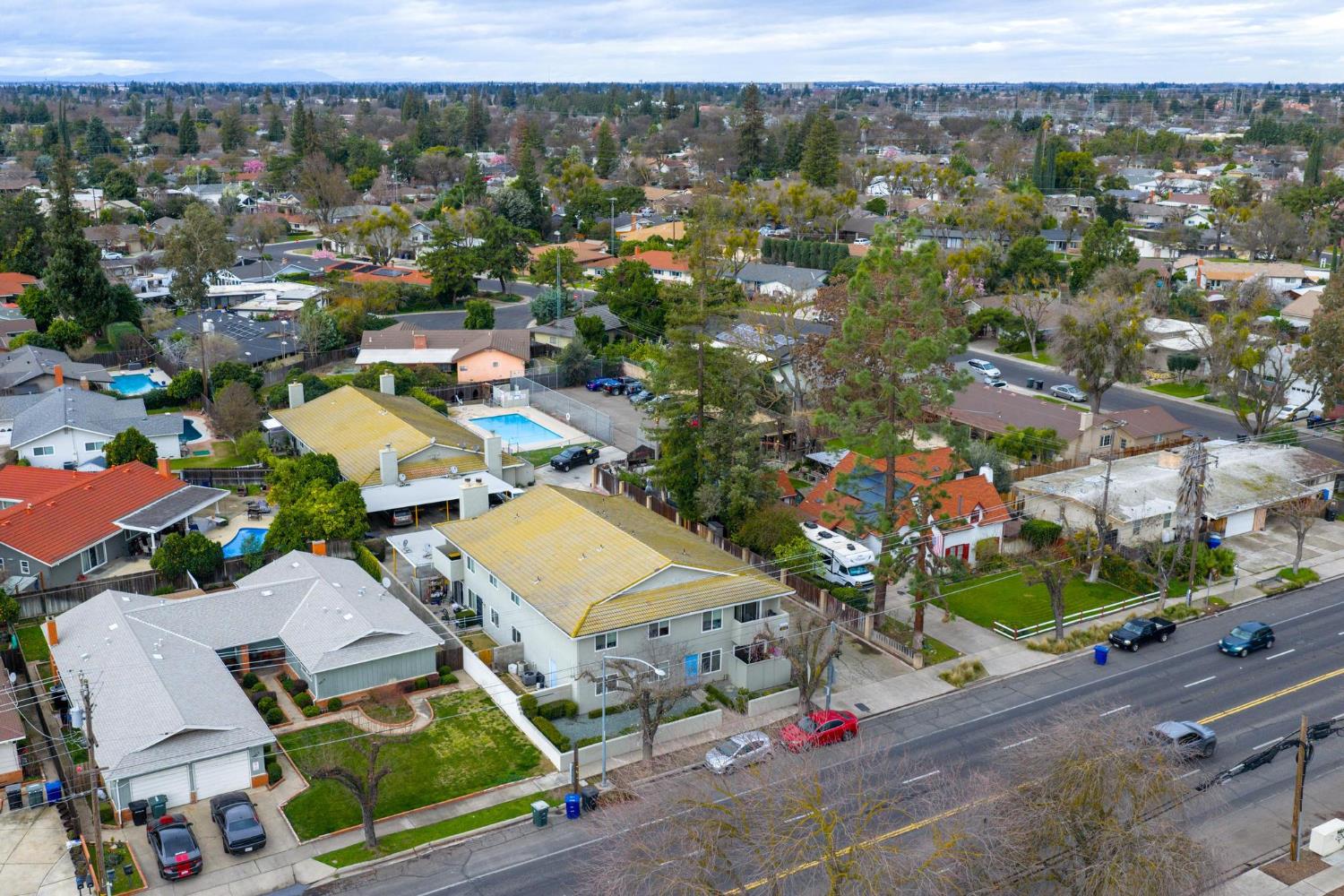 3025 Tully Rd, Modesto, CA 95350