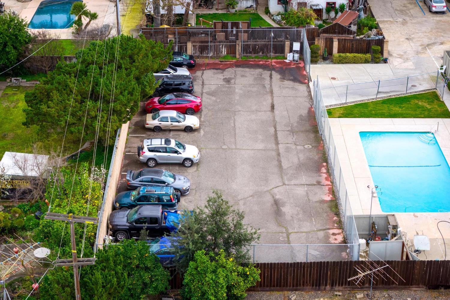 3025 Tully Rd, Modesto, CA 95350