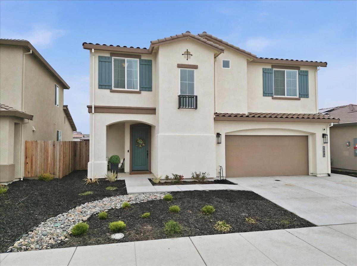 2115 Enchantment Dr., Manteca, CA 95337