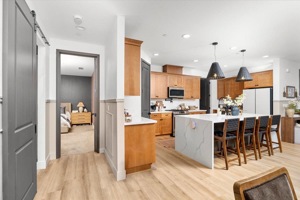 2115 Enchantment Dr., Manteca, CA 95337