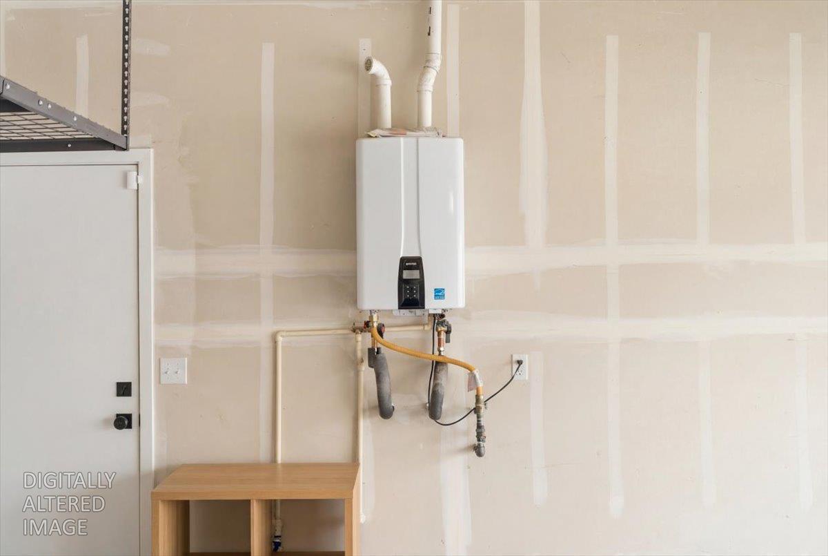 2115 Enchantment Dr., Manteca, CA 95337